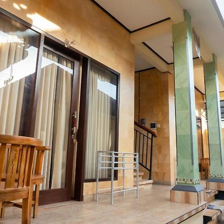 Ika Homestay Canggu Exterior foto