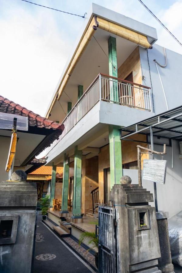Ika Homestay Canggu Exterior foto