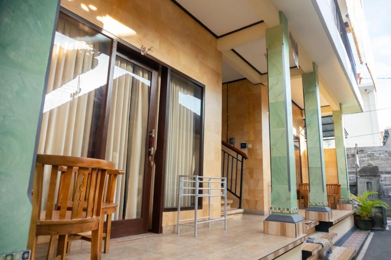 Ika Homestay Canggu Exterior foto